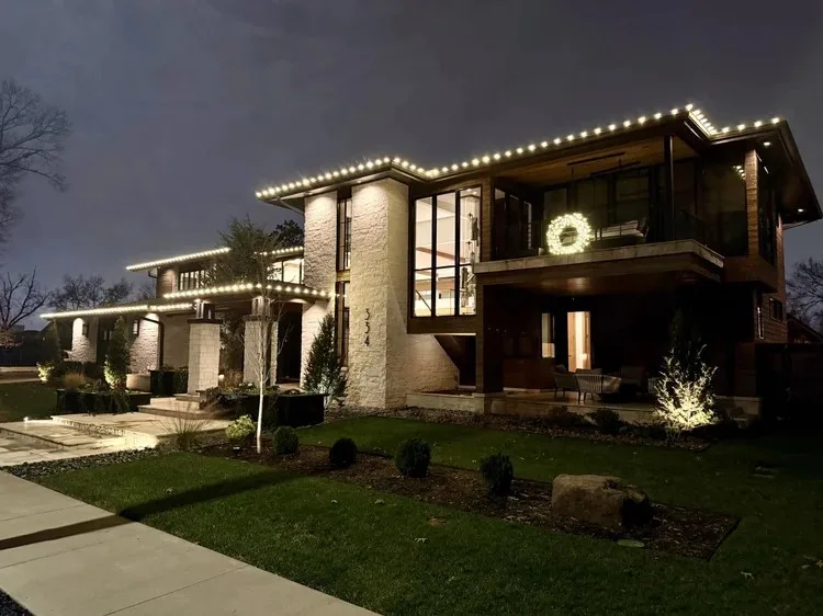 Professional Christmas lights in the Tulsa area